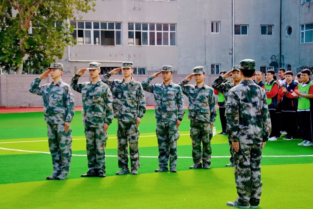 精英华唐入学教育开营