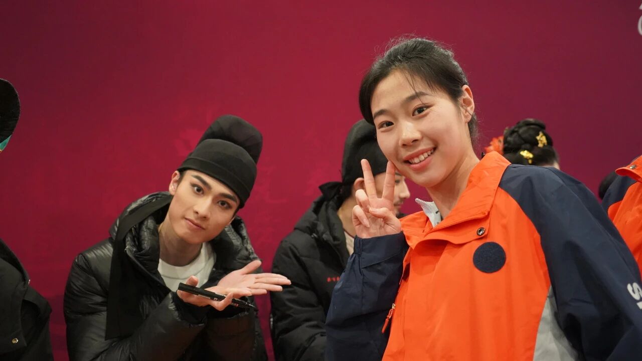 精英华唐艺术高中中国舞学生观演