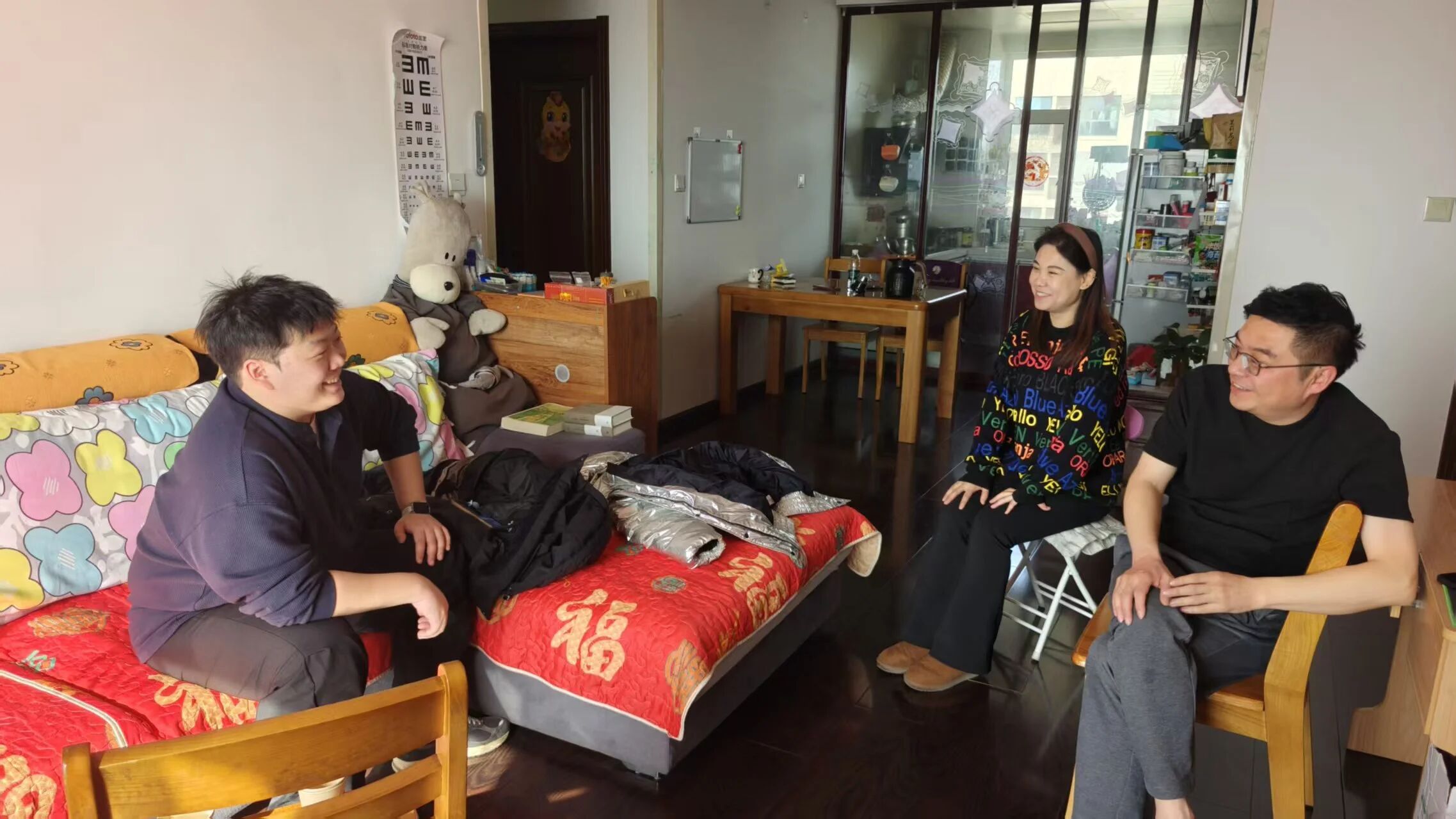  精英华唐艺术高中老师寒假家访